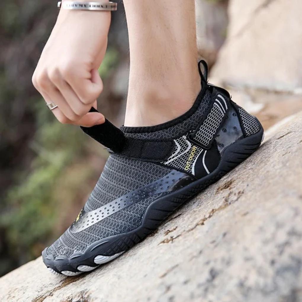 Barefoot Water Shoes - Minimalist Quick-Drain Footwear