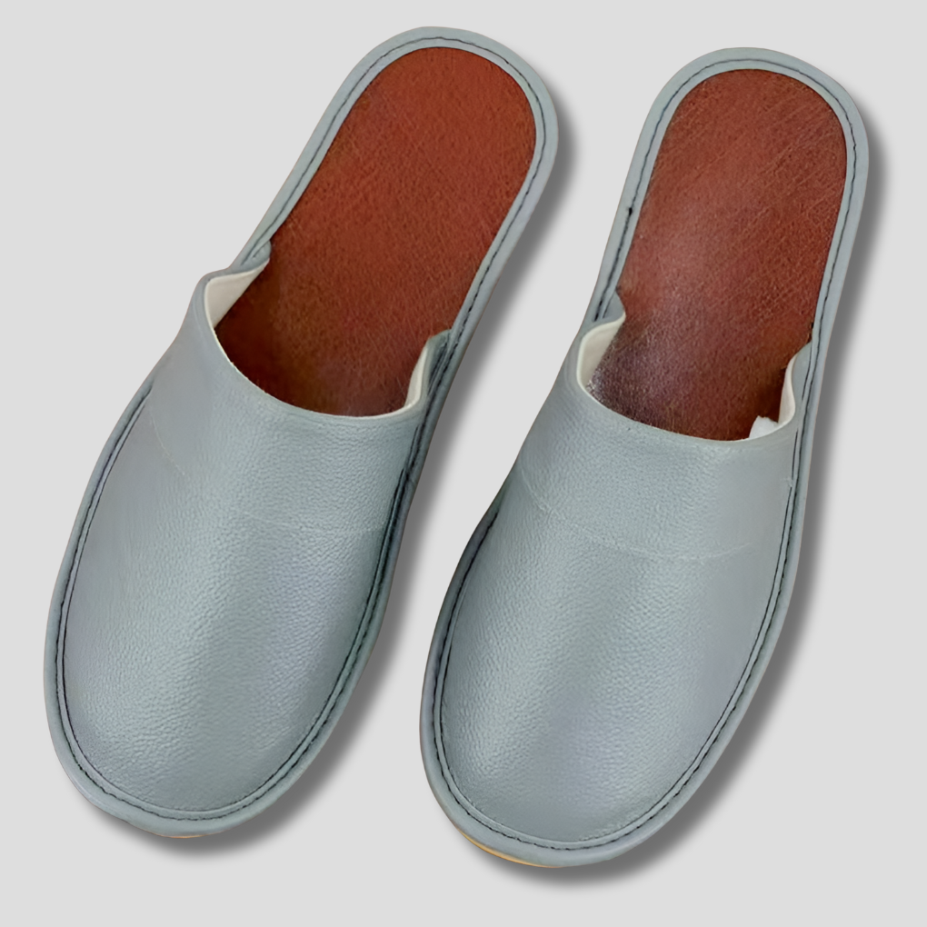 Men's Leather Slippers - Relaxed Comfort for Indoor Wear