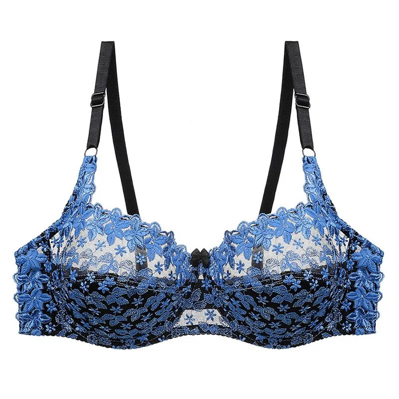 Embroidered Lace Push-Up Bra in Plus Size - Sophisticated Support