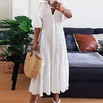 Plus Size V-Neck Maxi Dress - Chic, Modern Style with Puff Sleeves