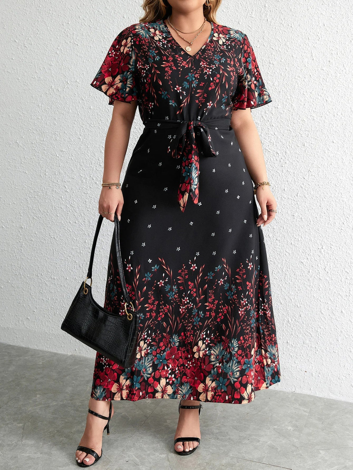 Plus Size Floral Autumn Dress - Casual Long V-Neck Style