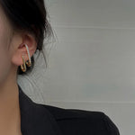 Crystal Claw Stud Earrings - Elegant Sparkle for Everyday Wear