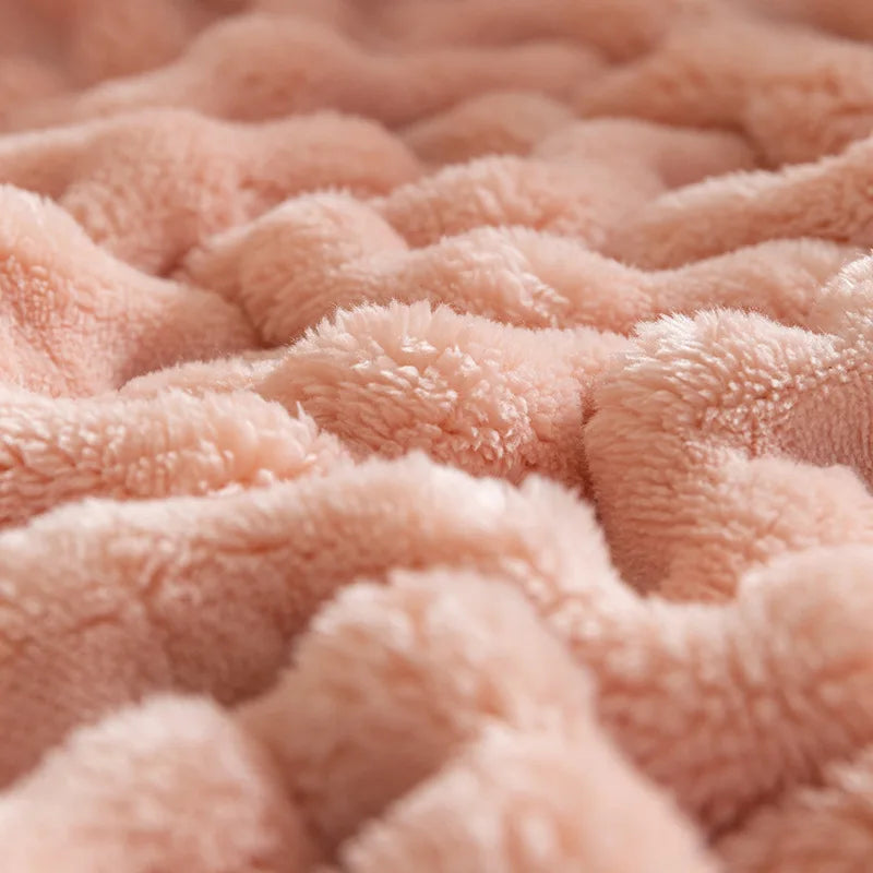 Plush Bubble Fleece Blanket - Ultra-Soft, Cozy Bubble-Textured Throw