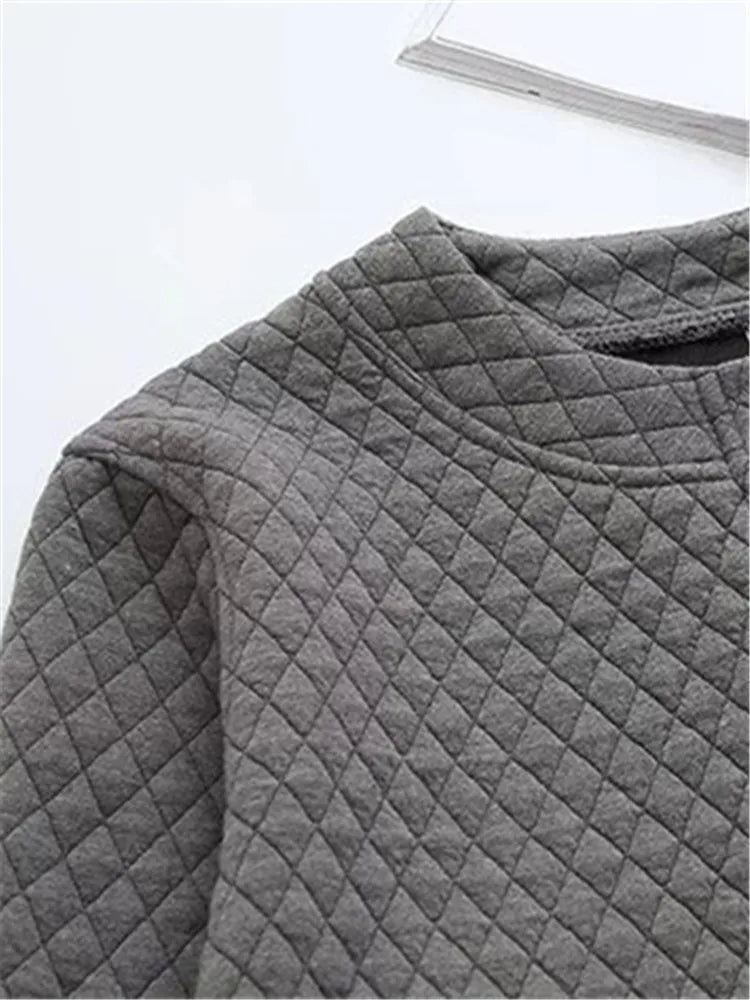 Fall Plaid Cardigan in Plus Sizes - Cozy, Checked Long-Sleeve Style