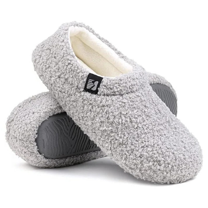Fleeced Indoor Slippers - Closed-Back Cozy House Shoes