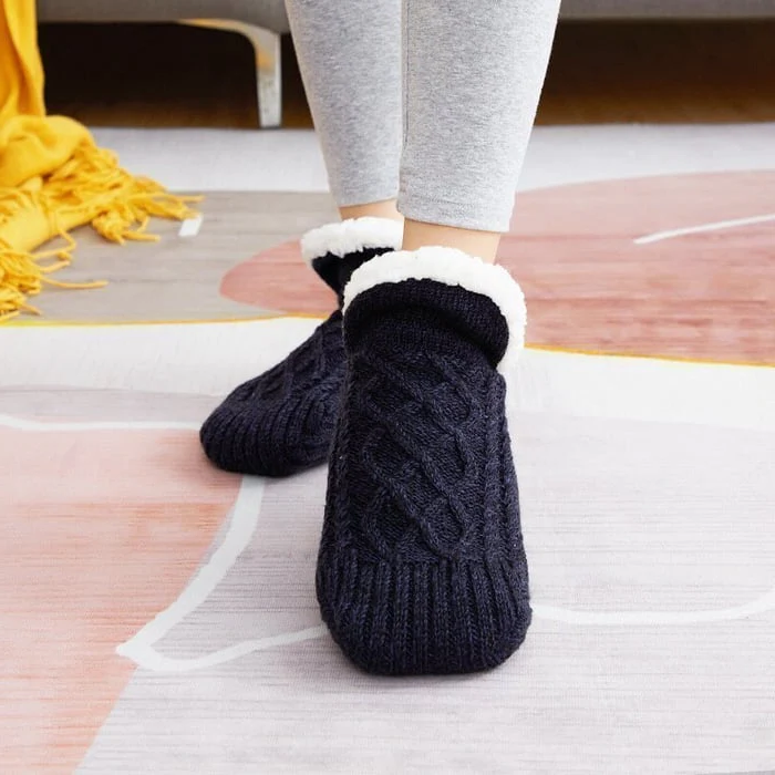 Indoor Non-Slip Thermal Socks - Warm Fleece-Lined Slipper Socks