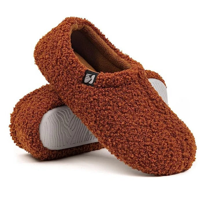 Fleeced Indoor Slippers - Closed-Back Cozy House Shoes
