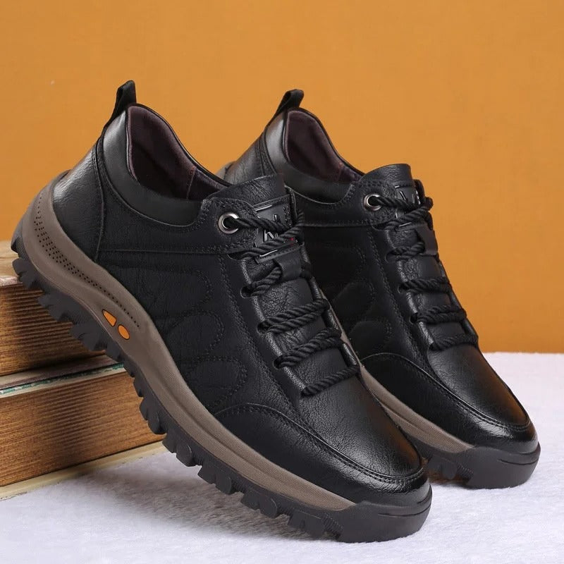Men's Orthopedic Leather Shoes - Ergonomic Support for Outdoor Wear