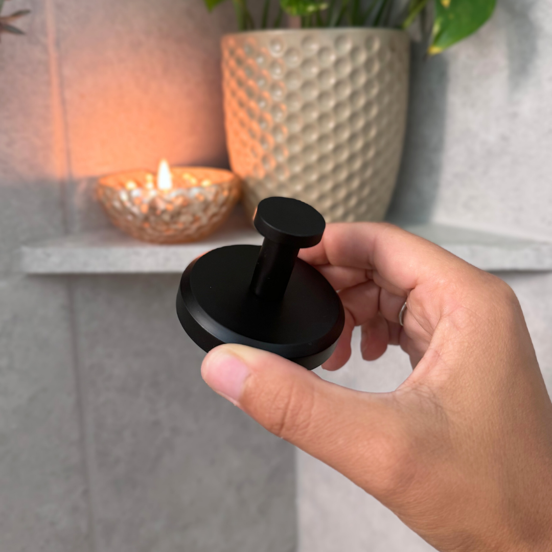 Instant Grip Suction Hooks - No-Drill Wall Hooks, Holds 15 lbs