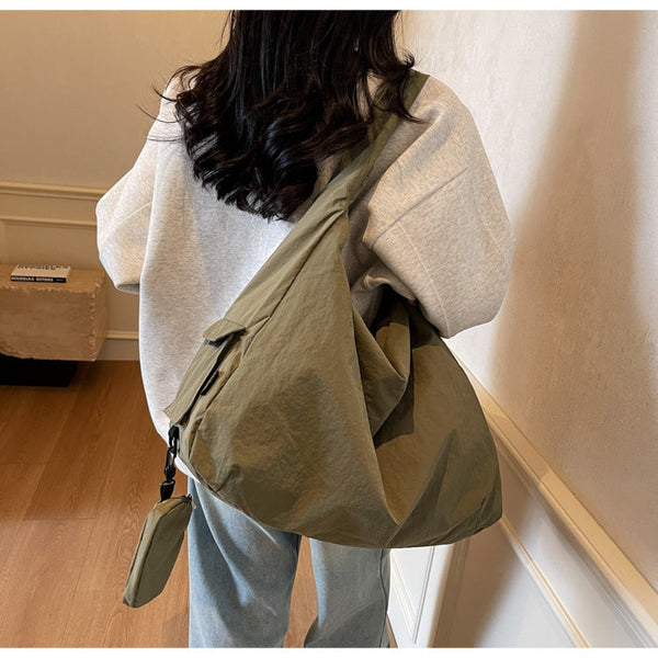 Spacious Hobo Bag - Relaxed Everyday Carryall