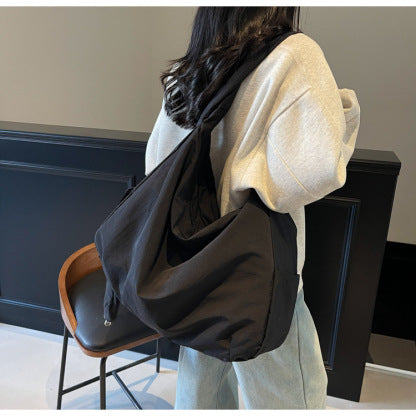 Spacious Hobo Bag - Relaxed Everyday Carryall