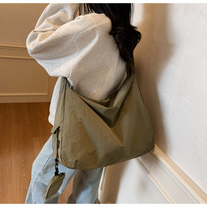 Spacious Hobo Bag - Relaxed Everyday Carryall