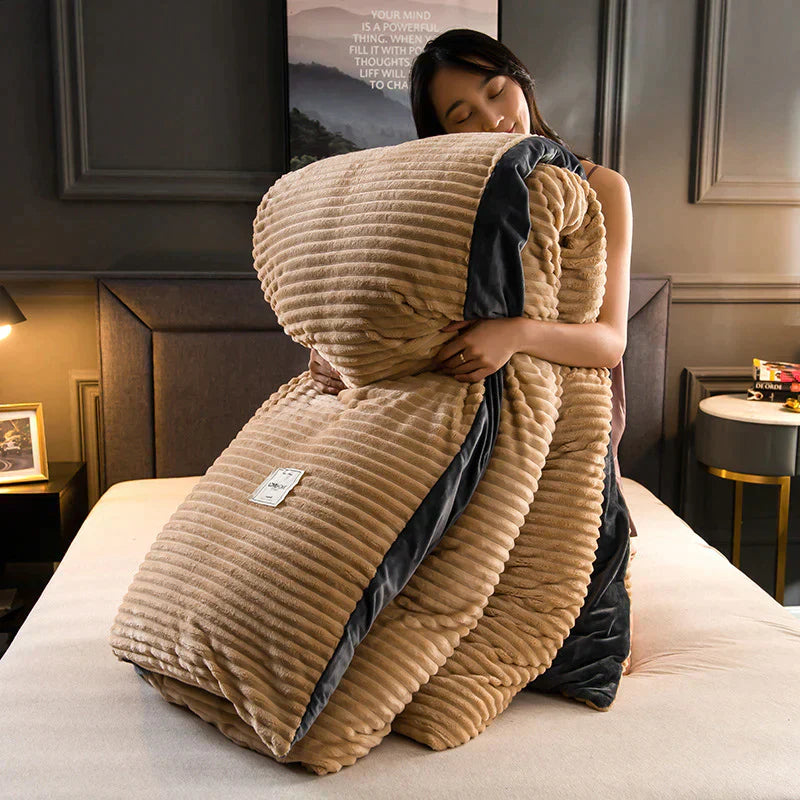 DreamWeave Duvet Cover - Velvety Fleece Comfort Bedding Set