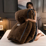 DreamWeave Duvet Cover - Velvety Fleece Comfort Bedding Set