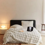 VeluLuxe Faux Fur Fluffy Blanket - Portable Cuddle Blanket