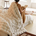 VeluLuxe Faux Fur Fluffy Blanket - Portable Cuddle Blanket