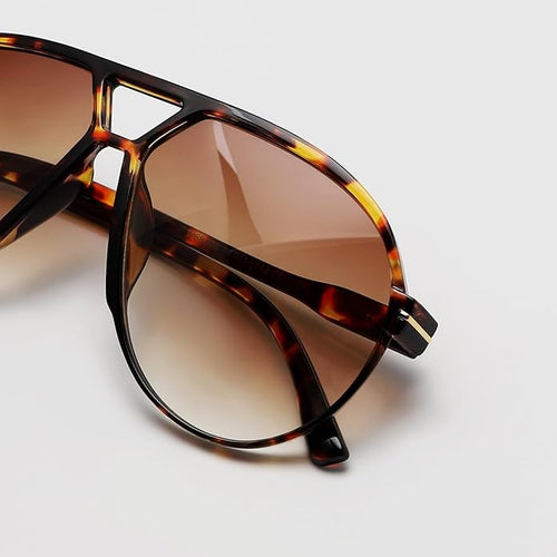 Amara Retro Oversized Aviator Sunglasses - UV400 Vintage Style