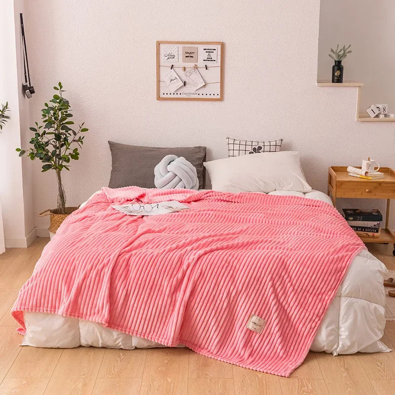 Warm Haven Thick Flannel Blanket - Cozy Solid-Color Autumn Throw