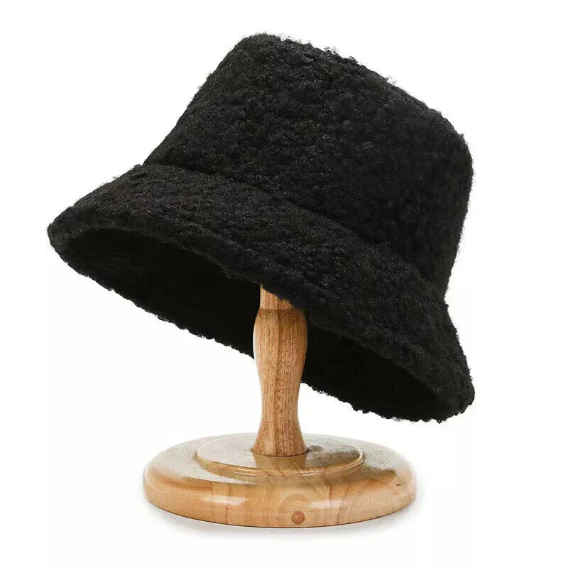 Livia Teddy Bucket Hat - Soft Lambswool Winter Hat