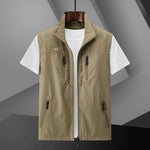 Men's Multi-Pocket Outdoor Vest - Lightweight & Water-Repellent