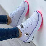 Fashionable Sneakers with Arch Support - Everyday Comfort Footwear